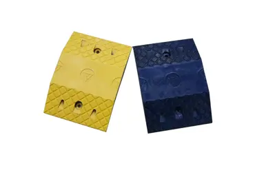 Retardér – kabelový přejezd 30 km/h, 20t, sada 2 ks – černá | žlutá